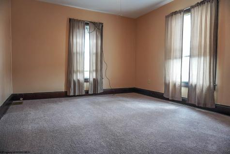731 Virginia Avenue Fairmont WV 26554