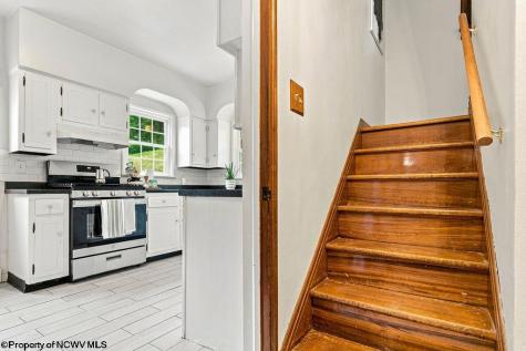 1243 College Park Fairmont WV 26554