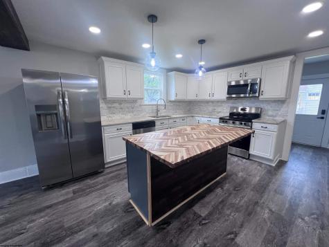 117 Davis Street Elkins WV 26241-001