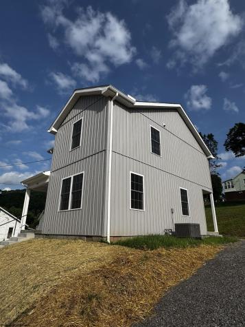 148 Mulberry Avenue Weston WV 26452