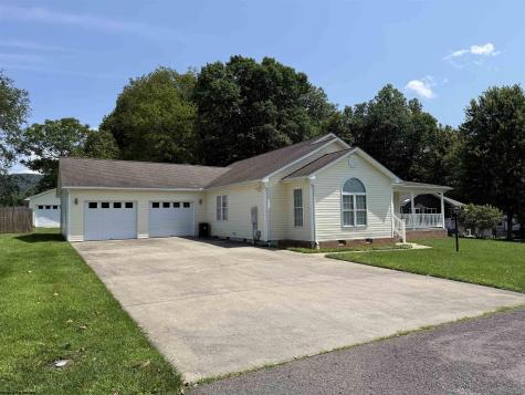 205 Edgewood Estates Road Beverly WV 26253