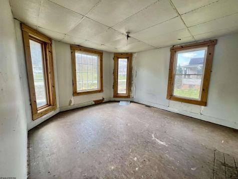 356 Broad Street Weston WV 26452