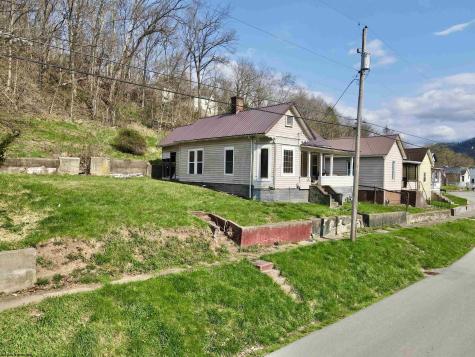 356 Broad Street Weston WV 26452