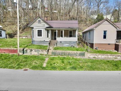 356 Broad Street Weston WV 26452