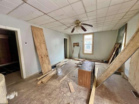 356 Broad Street Weston WV 26452