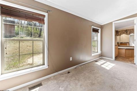 52 Ebenklein Lane Morgantown WV 26508