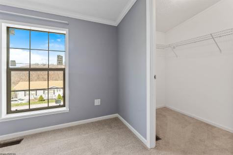 52 Ebenklein Lane Morgantown WV 26508