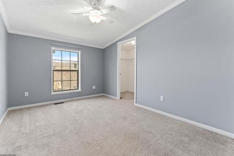 52 Ebenklein Lane Morgantown WV 26508