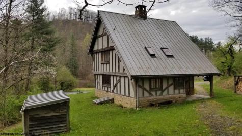 1303 Pheasant Mountain Road Kerens WV 26276