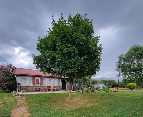 11575 Georgetown Road Beverly WV 26253