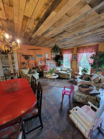 11575 Georgetown Road Beverly WV 26253