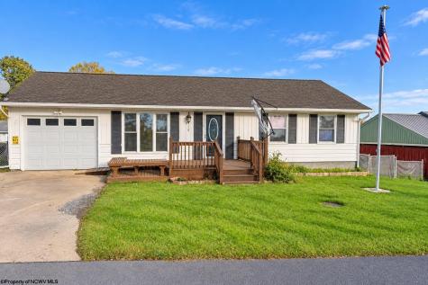 514 Hayhurst Street Rivesville WV 26554