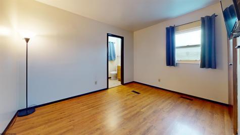 514 Hayhurst Street Rivesville WV 26554
