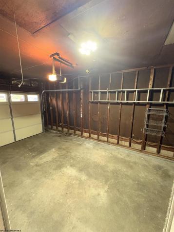 514 Hayhurst Street Rivesville WV 26554