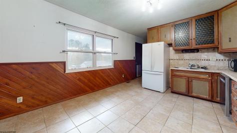 514 Hayhurst Street Rivesville WV 26554