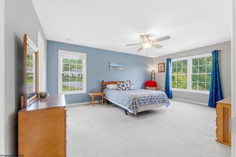 515 Tappan Zee Lane Morgantown WV 26508