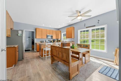 515 Tappan Zee Lane Morgantown WV 26508