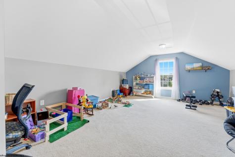 515 Tappan Zee Lane Morgantown WV 26508