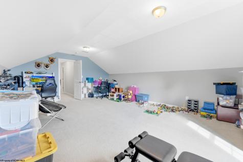 515 Tappan Zee Lane Morgantown WV 26508