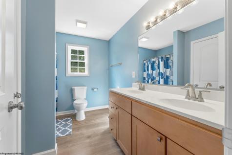 515 Tappan Zee Lane Morgantown WV 26508