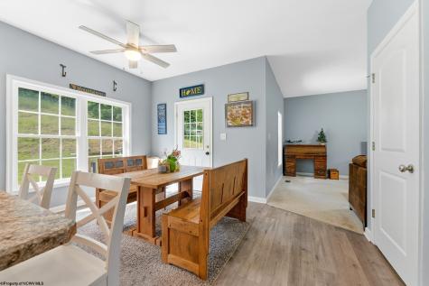 515 Tappan Zee Lane Morgantown WV 26508