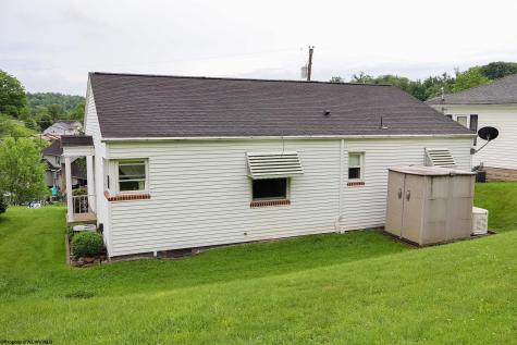 263 Homewood Avenue Fairmont WV 26554