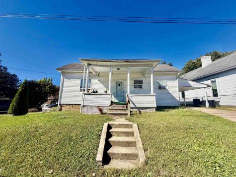 611 Saxman Drive Barrackville WV 26559