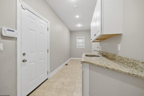 407 N Harwich Circle Morgantown WV 26508