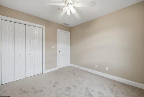 407 N Harwich Circle Morgantown WV 26508