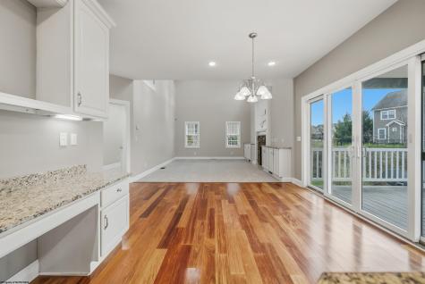 407 N Harwich Circle Morgantown WV 26508