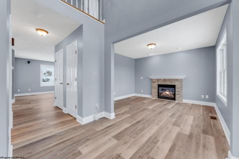 137 Thistledown Lane Morgantown WV 26508