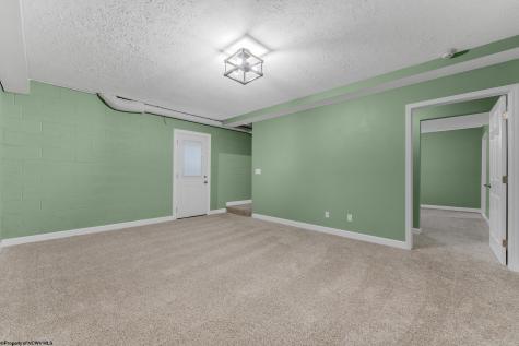 137 Thistledown Lane Morgantown WV 26508