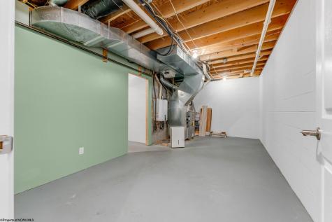 137 Thistledown Lane Morgantown WV 26508