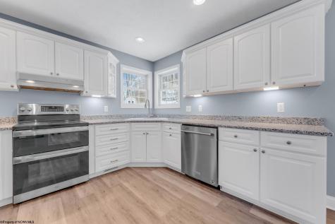 137 Thistledown Lane Morgantown WV 26508