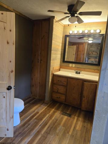 1816 Mcdermott Ridge Road Buckhannon WV 26201