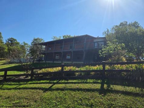 1816 Mcdermott Ridge Road Buckhannon WV 26201