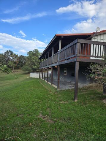 1816 Mcdermott Ridge Road Buckhannon WV 26201