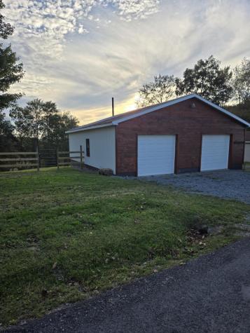1816 Mcdermott Ridge Road Buckhannon WV 26201