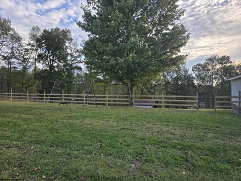 1816 Mcdermott Ridge Road Buckhannon WV 26201