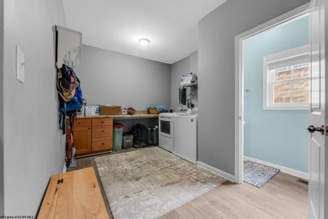 515 Tappan Zee Lane Morgantown WV 26508