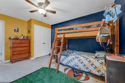 515 Tappan Zee Lane Morgantown WV 26508