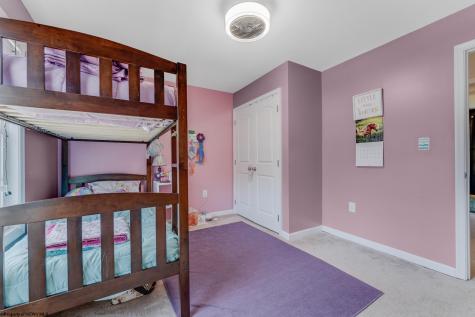 515 Tappan Zee Lane Morgantown WV 26508