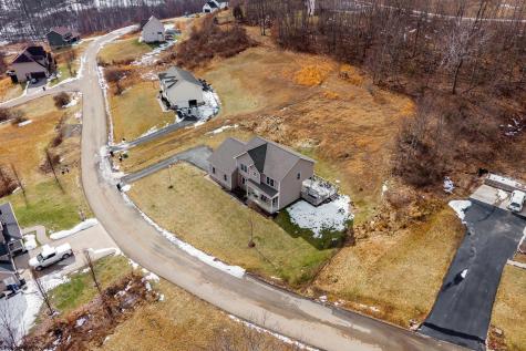 515 Tappan Zee Lane Morgantown WV 26508
