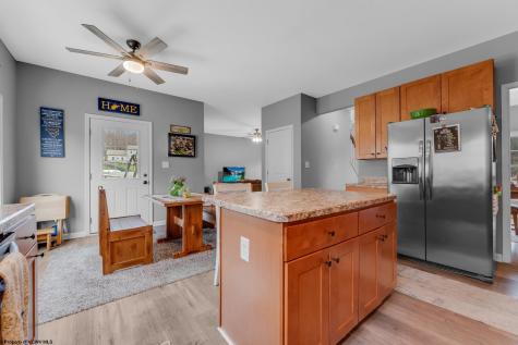 515 Tappan Zee Lane Morgantown WV 26508