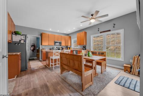 515 Tappan Zee Lane Morgantown WV 26508