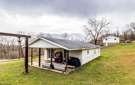 200 Rosedale Hill Road Maidsville WV 26541