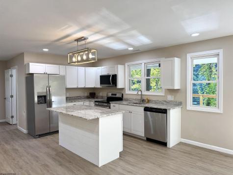 1298 Rivershore Drive Fairmont WV 26554