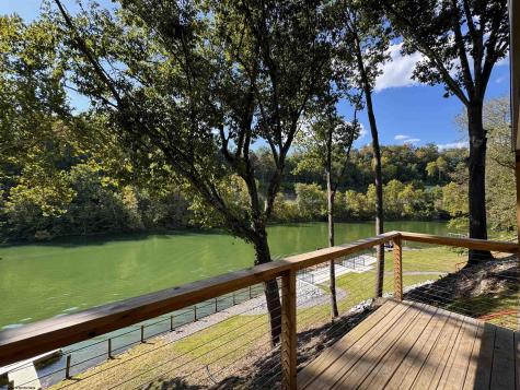 1298 Rivershore Drive Fairmont WV 26554