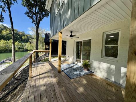 1298 Rivershore Drive Fairmont WV 26554