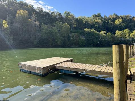 1298 Rivershore Drive Fairmont WV 26554